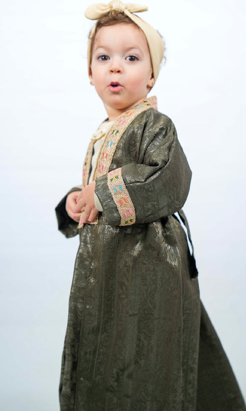 Emerald Olive the mini